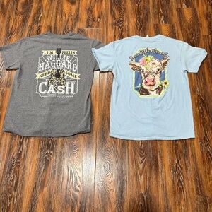 Girlie Girl Original’s Size M‎ Womens Graphic T-Shirts in Gray and Light Blue